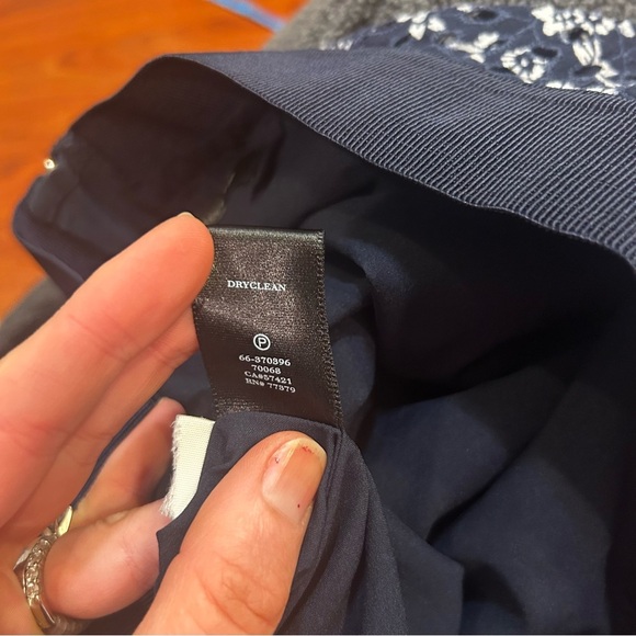 Ann Taylor Navy and White Skirt - Picture 4 of 4
